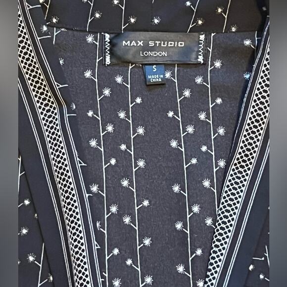 Max Studio Dressy Boho Loose Sheer Bell Sleeve Black Shirt Jacket Size Small - Picture 9 of 9